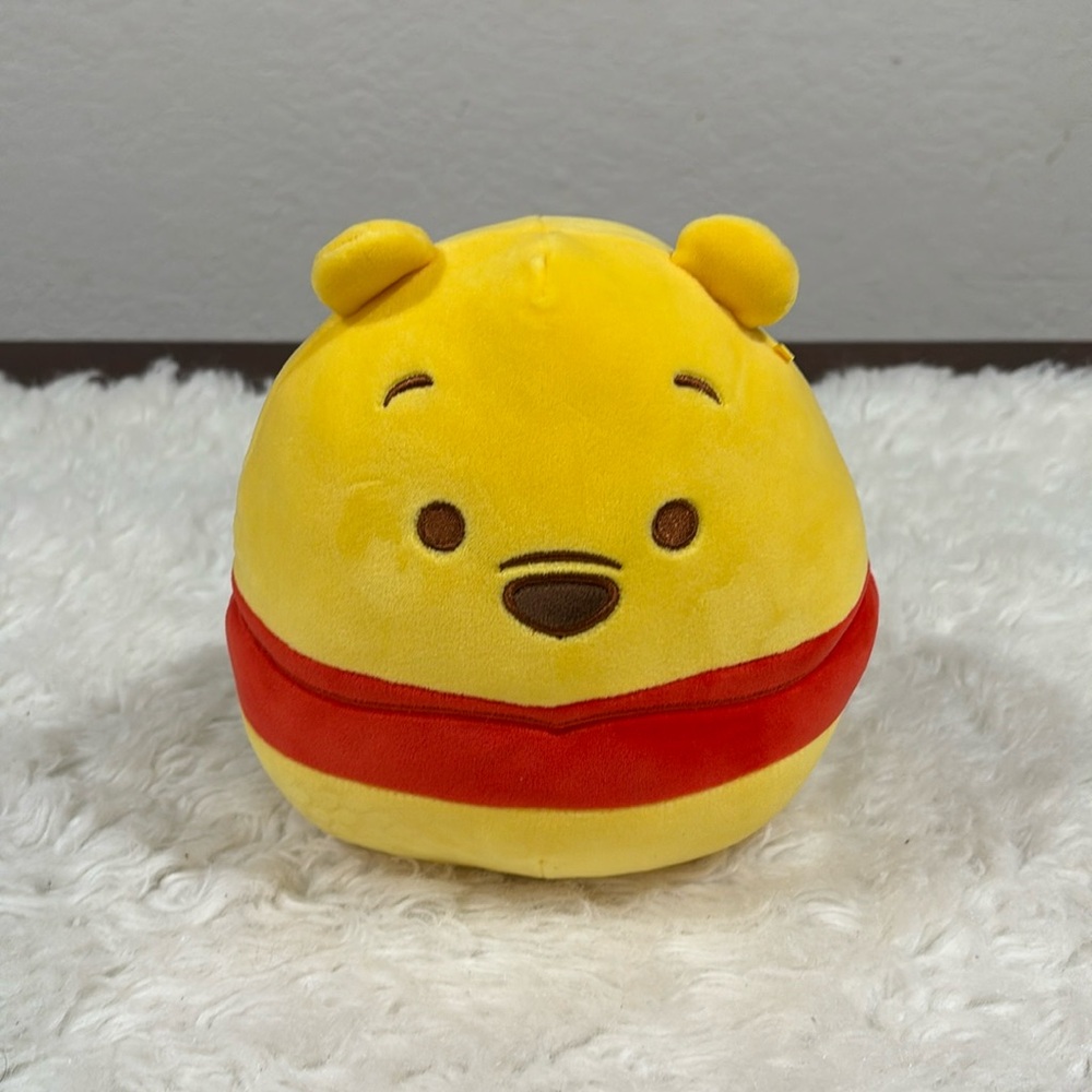 8” Winne the Pooh Squishmallow